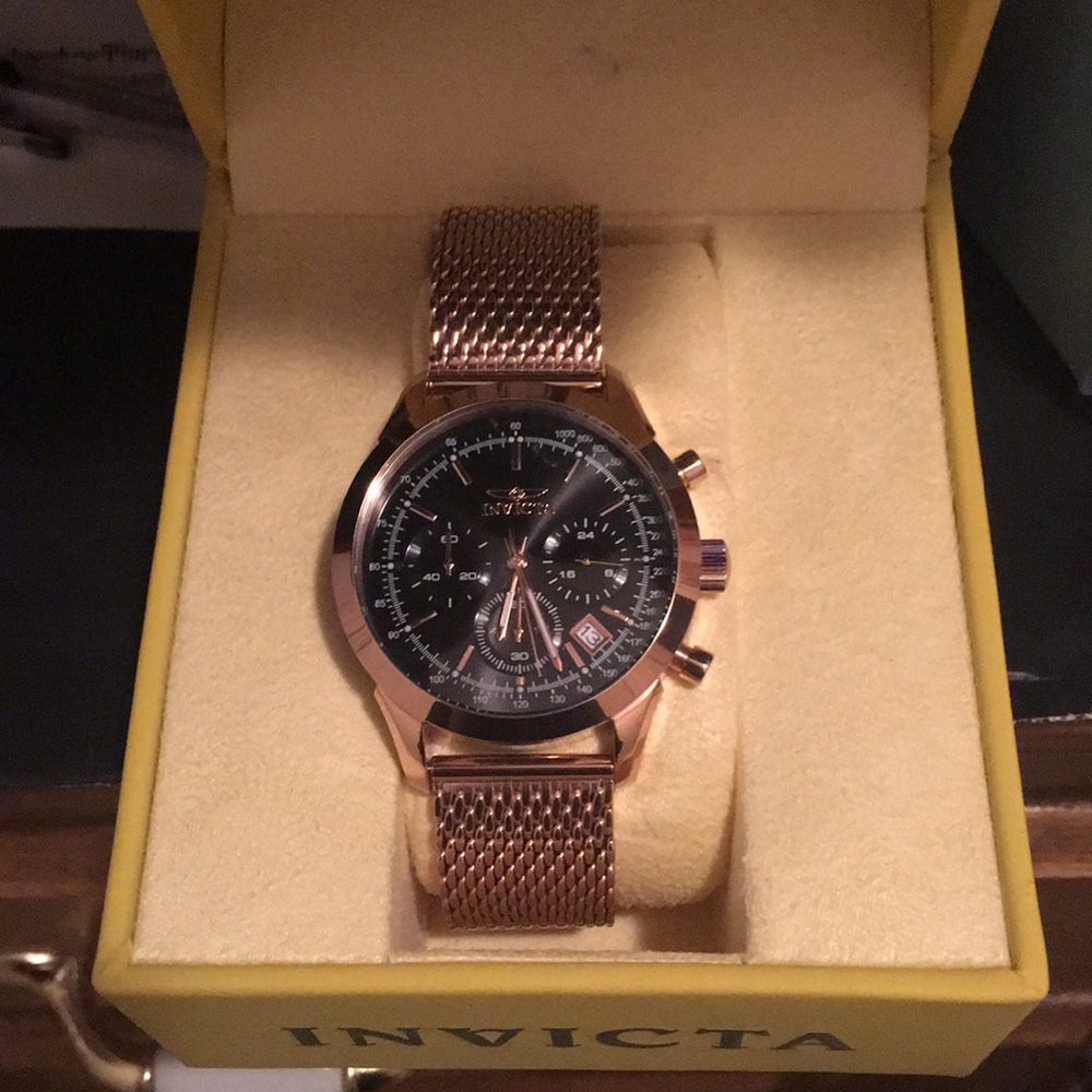 Beautiful Rose Gold Invicta Watch.